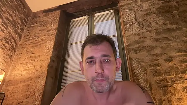 tamtamat46 online show from October 2025 05:09:02 PM