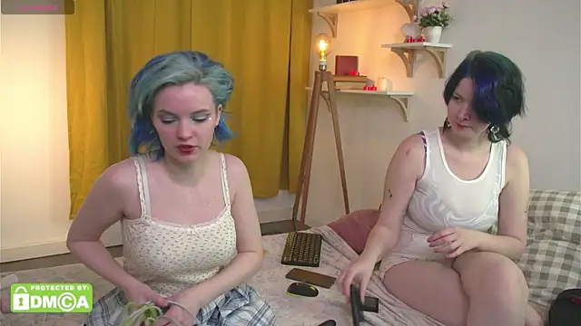 bluebeell online show from April 2026 01:58:02 PM