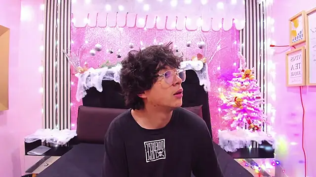 Desire Ecstasy online show from December 2025 05:42:02 PM