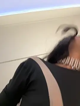 Bella Vixen  online show from October 2025 07:24:02 PM