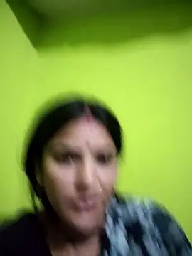 Snapshot of Riya_jaan12 chatting on May 2026 04:28:01 AM Riya jaan12 online show from May 2026 04:28:01 AM