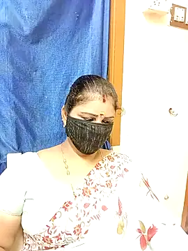 Snapshot of sushma26 chatting on October 2025 04:35:01 PM sushma26 online show from October 2025 04:35:01 PM