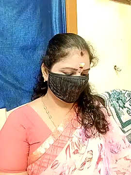 Snapshot of sushma26 chatting on November 2025 07:57:01 AM sushma26 online show from November 2025 07:57:01 AM