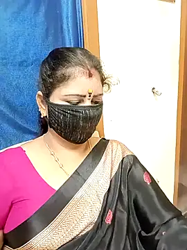 Snapshot of sushma26 chatting on November 2025 05:35:01 PM sushma26 online show from November 2025 05:35:01 PM