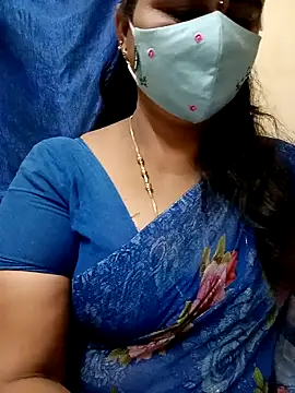 Snapshot of sushma26 chatting on June 2026 06:00:02 PM sushma26 online show from June 2026 06:00:02 PM