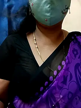 Snapshot of sushma26 chatting on July 2026 05:32:01 AM sushma26 online show from July 2026 05:32:01 AM
