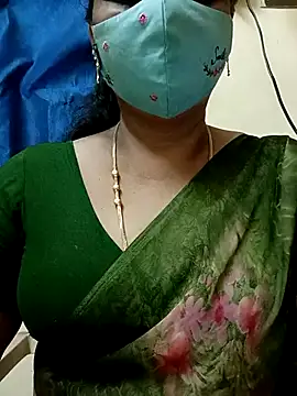 Snapshot of sushma26 chatting on July 2026 05:48:02 PM sushma26 online show from July 2026 05:48:02 PM