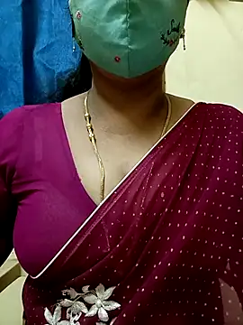 Snapshot of sushma26 chatting on July 2026 04:10:02 AM sushma26 online show from July 2026 04:10:02 AM