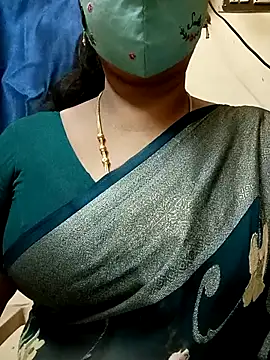 Snapshot of sushma26 chatting on July 2026 05:49:01 AM sushma26 online show from July 2026 05:49:01 AM