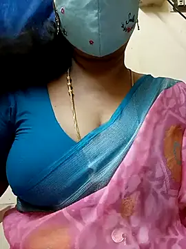 Snapshot of sushma26 chatting on July 2026 05:11:02 PM sushma26 online show from July 2026 05:11:02 PM