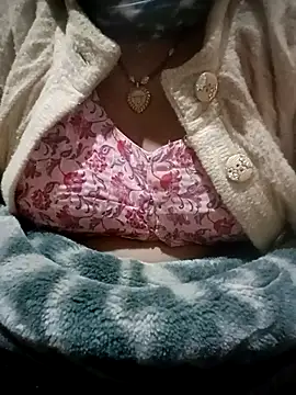 CUTGIRL76 online show from December 2025 09:44:01 PM