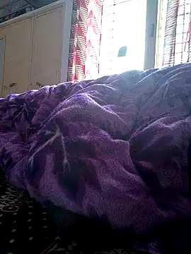 Snapshot of queenbuggi chatting on February 2026 09:19:02 AM queenbuggi online show from February 2026 09:19:02 AM