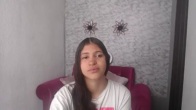 Evagirl69 online show from October 2025 06:30:02 PM