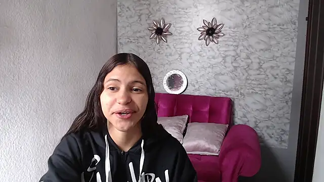 Evagirl69 online show from April 2026 12:27:02 PM