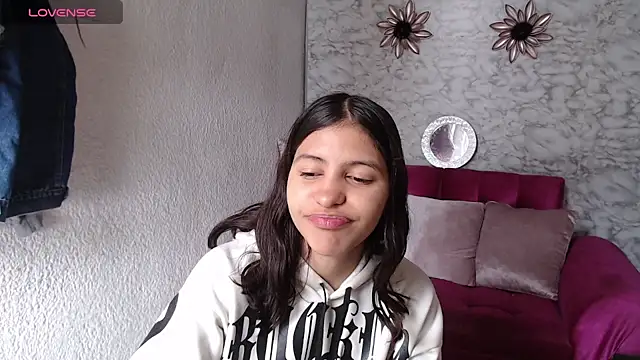 Evagirl69 online show from July 2026 12:25:02 PM