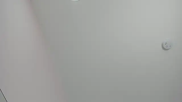 Snapshot of scarletross_ chatting on August 2026 02:42:02 PM scarletross online show from August 2026 02:42:02 PM