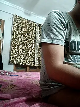 vardh033 online show from March 2026 06:58:01 AM