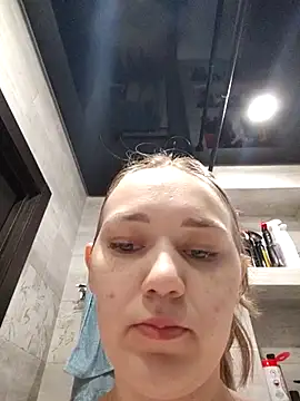 AlisaWyn online show from March 2026 12:51:01 AM