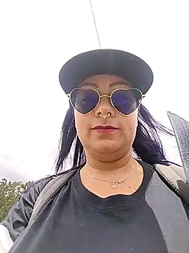 sexxx mia online show from September 2025 04:33:02 PM