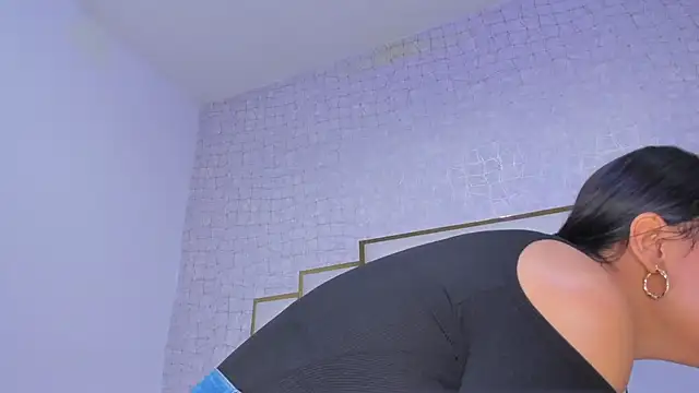 thalia888  online show from February 2026 07:07:01 PM