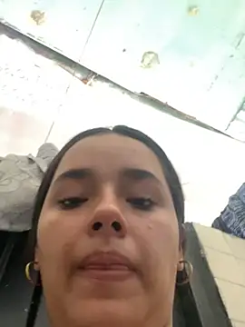 Luciaparker03 online show from October 2025 09:37:02 PM