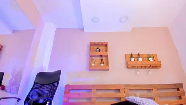  miss mia online show from October 2025 10:47:02 AM