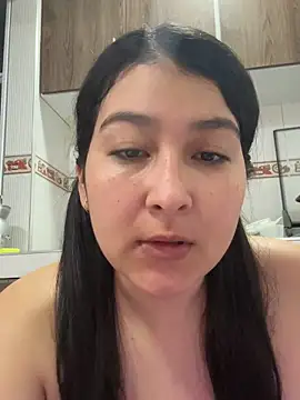 evelyn 1702 online show from October 2025 09:27:01 PM