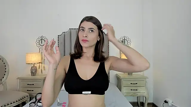 Snapshot of LanaFerrer chatting on October 2025 08:06:02 PM LanaFerrer online show from October 2025 08:06:02 PM