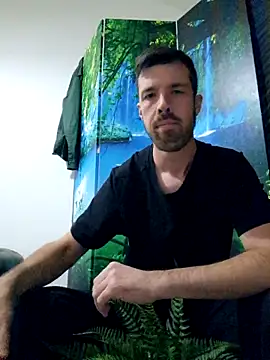 welcome-to-the-jungle online show from October 2025 07:29:02 PM