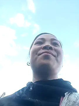 Milan6789 online show from November 2025 12:22:01 AM