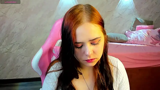 Alis Platt online show from January 2026 04:06:01 AM