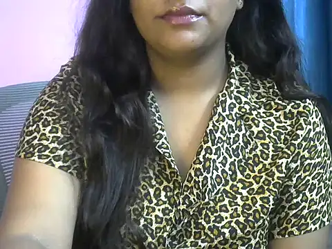 Queenxxx98 online show from May 2026 06:46:02 PM