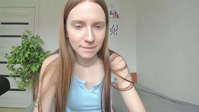 Snapshot of Kelly_Gerzikaa chatting on May 2026 04:10:02 AM Kelly Gerzikaa online show from May 2026 04:10:02 AM