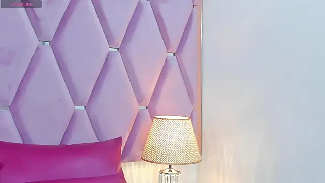 MaskedGirl  online show from November 2025 12:07:01 PM