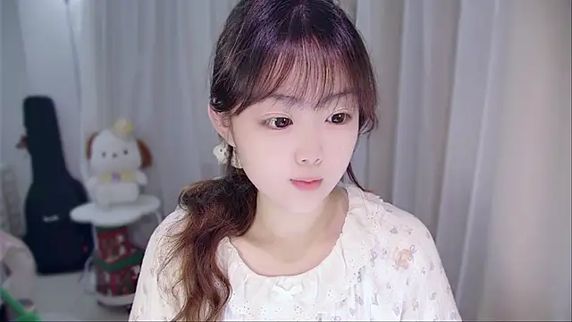 YUANYUAN-A online show from April 2026 12:14:01 PM