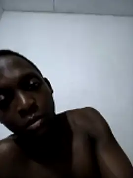 Snapshot of Biguyzi chatting on April 2026 09:15:02 PM Biguyzi online show from April 2026 09:15:02 PM