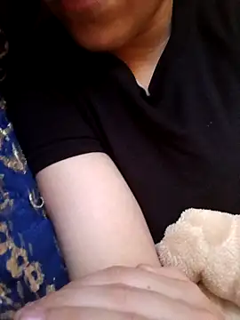 Ahalm online show from October 2025 02:45:02 PM