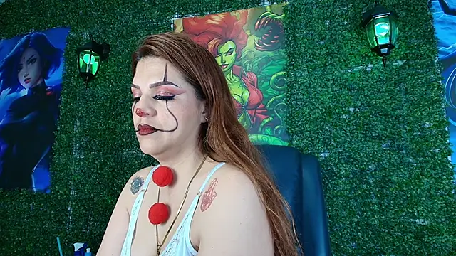 Skylar  Desire online show from October 2025 12:01:02 PM