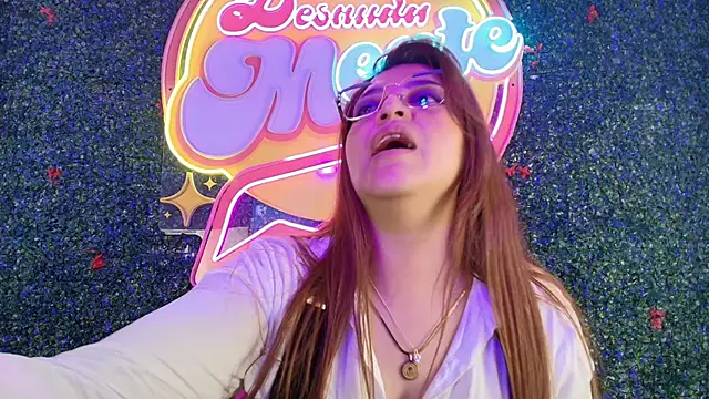 Skylar  Desire online show from October 2025 11:36:01 AM