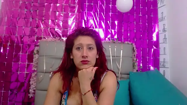 Snapshot of Chloe_Wiild chatting on September 2025 12:25:01 AM Chloe Wiild online show from September 2025 12:25:01 AM