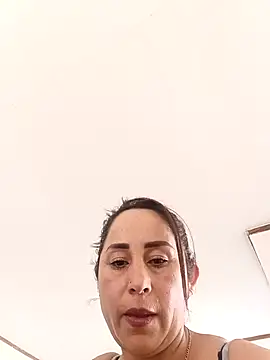 Mickaela1983 online show from September 2025 06:56:02 PM