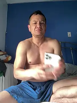 Snapshot of stevo170t chatting on May 2026 11:18:02 AM stevo170t online show from May 2026 11:18:02 AM