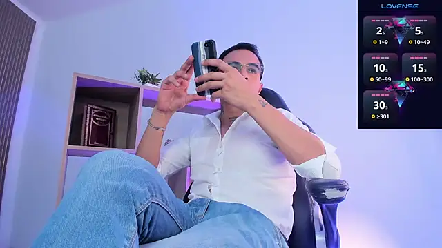 LiamDeep online show from March 2026 08:26:01 PM