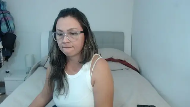 Snapshot of sophie_lopez1 chatting on July 2026 11:35:02 PM sophie lopez1 online show from July 2026 11:35:02 PM