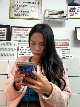 Baby-mmm online show from January 2026 06:07:01 AM