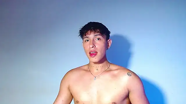 rowanbigboy23 online show from March 2026 12:47:01 AM