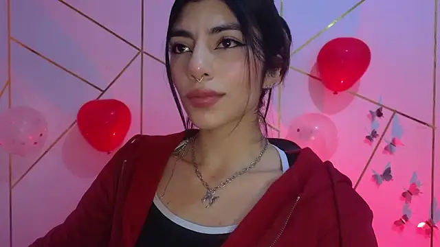 Hollyxx  online show from March 2026 12:33:11 PM