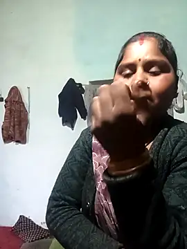 Sheema tyagi online show from January 2026 12:11:01 PM