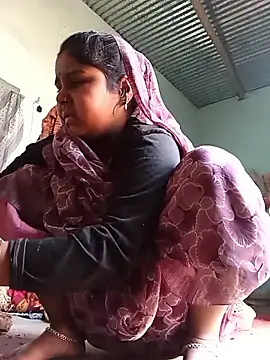 Sheema tyagi online show from January 2026 02:27:02 AM