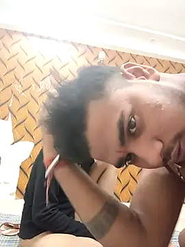 romantic couple1 online show from October 2025 12:20:01 AM